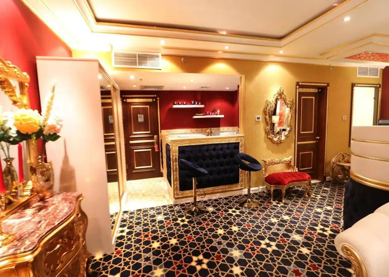 Photo - Nusk Al Madinah Hotel