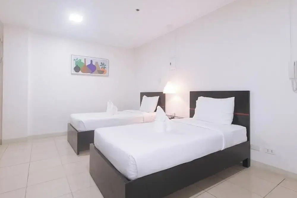 Photo - Propiedad Residences Makati