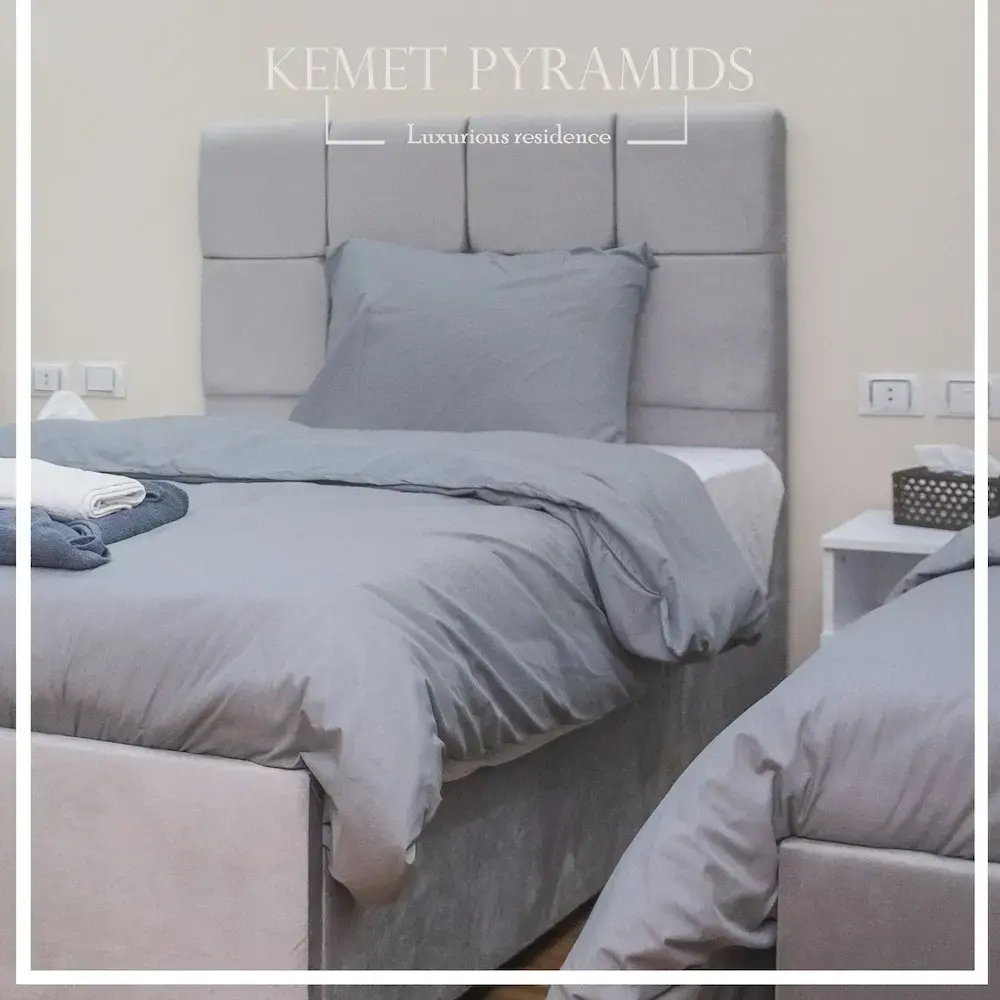 Photo - Pyramids Lodge
