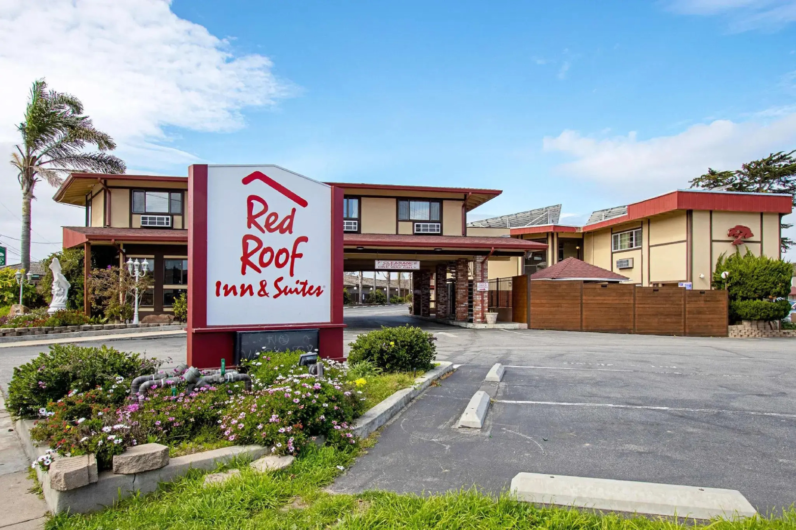 Foto - Red Roof Inn & Suites Monterey