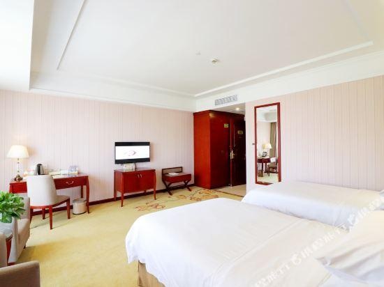 Vienna International SH Hongqiao JiDi Road