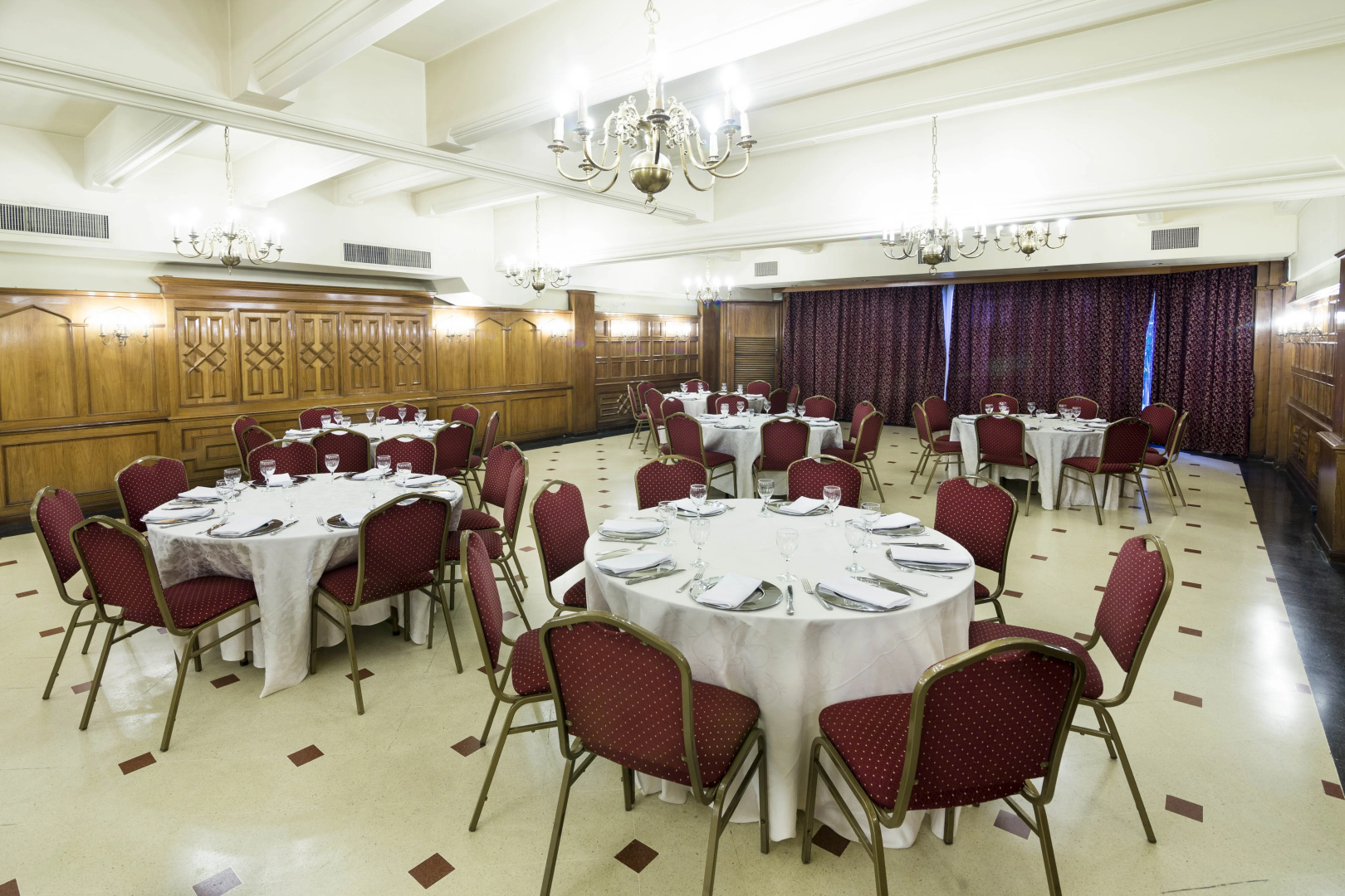 Photo - Claridge Hotel
