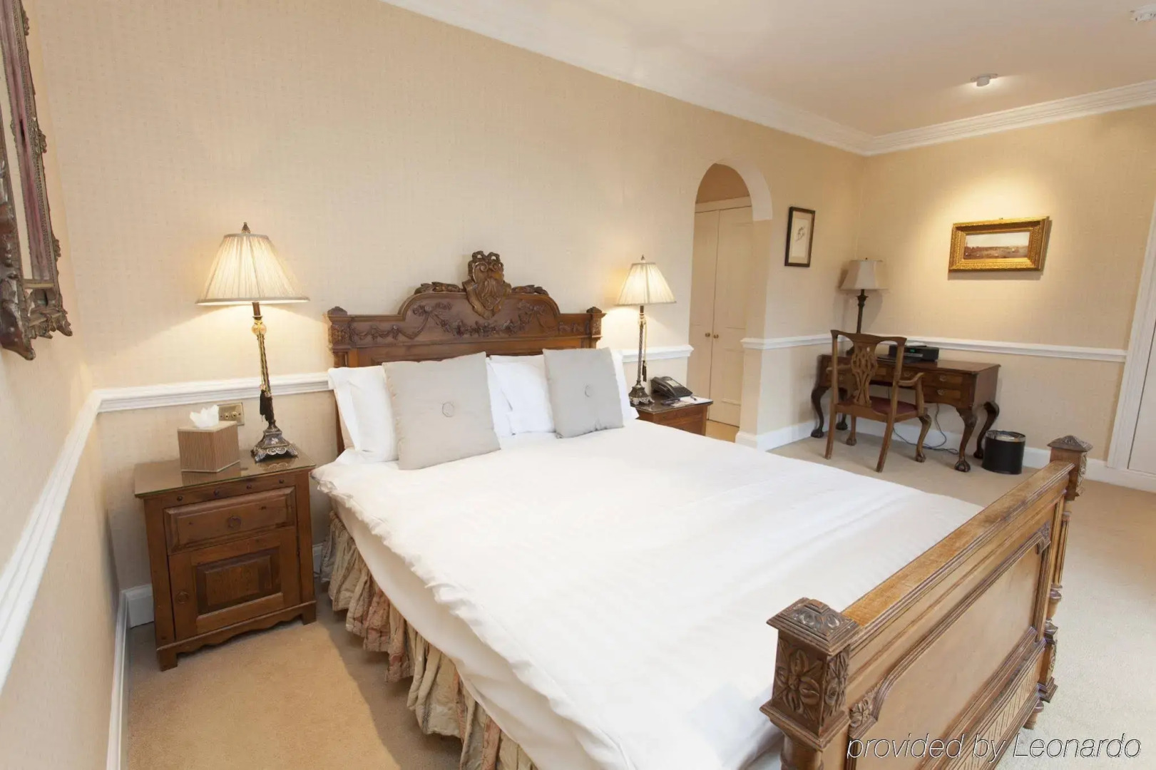 Photo - Warren House Hotel