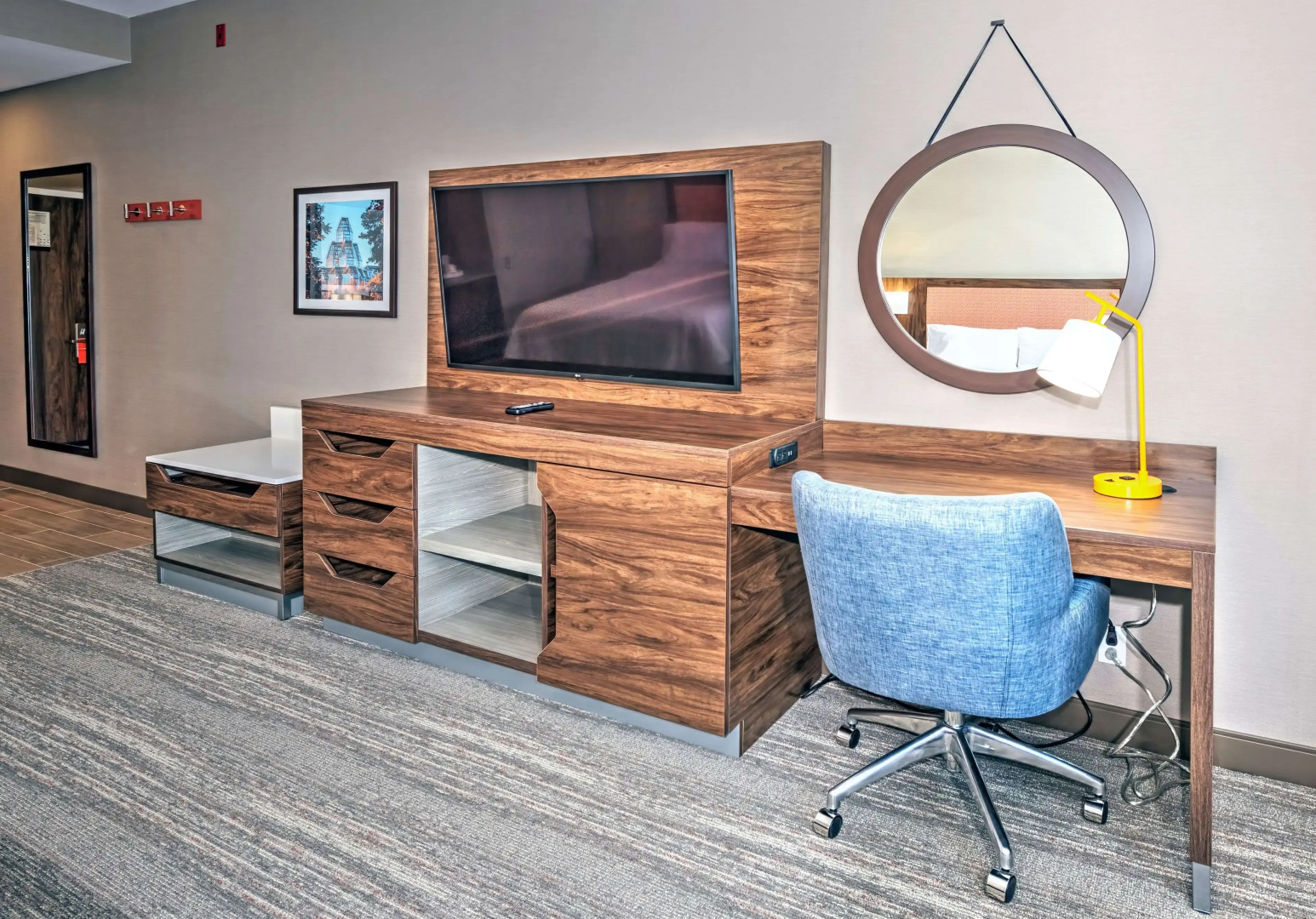 Photo - Hampton by Hilton Ottawa