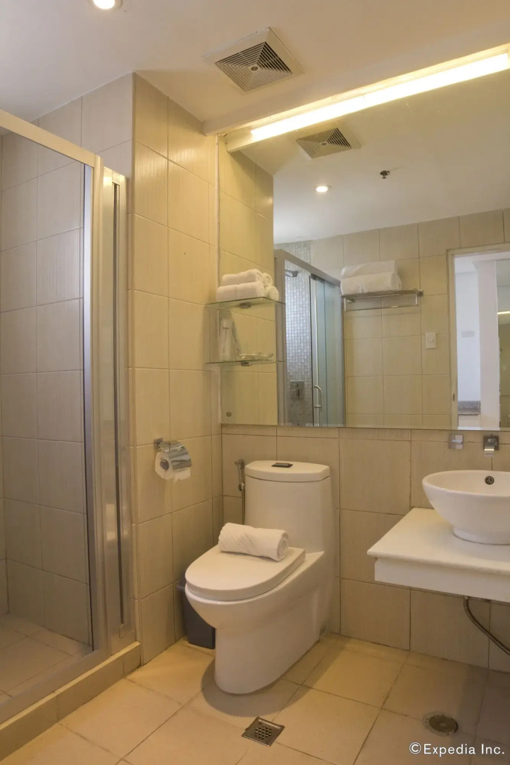 Photo - Regency Grand Suites