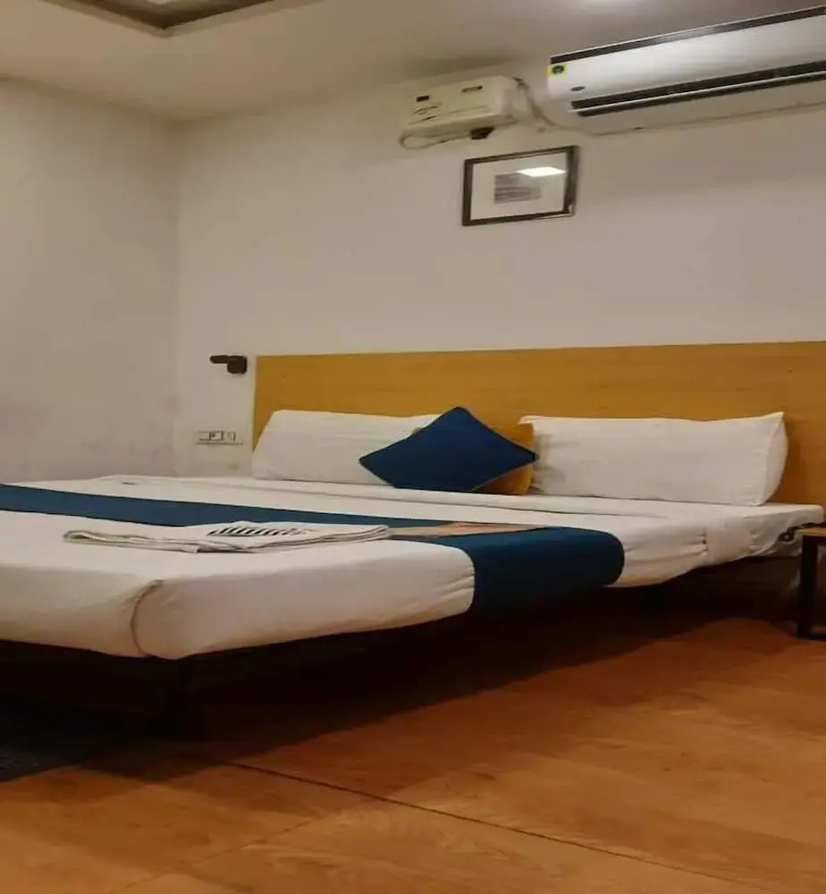 Foto - Hotel Raaso Inn Rohini I Near Metro I Couple Friendly I Spacious Rooms I Budget Stay