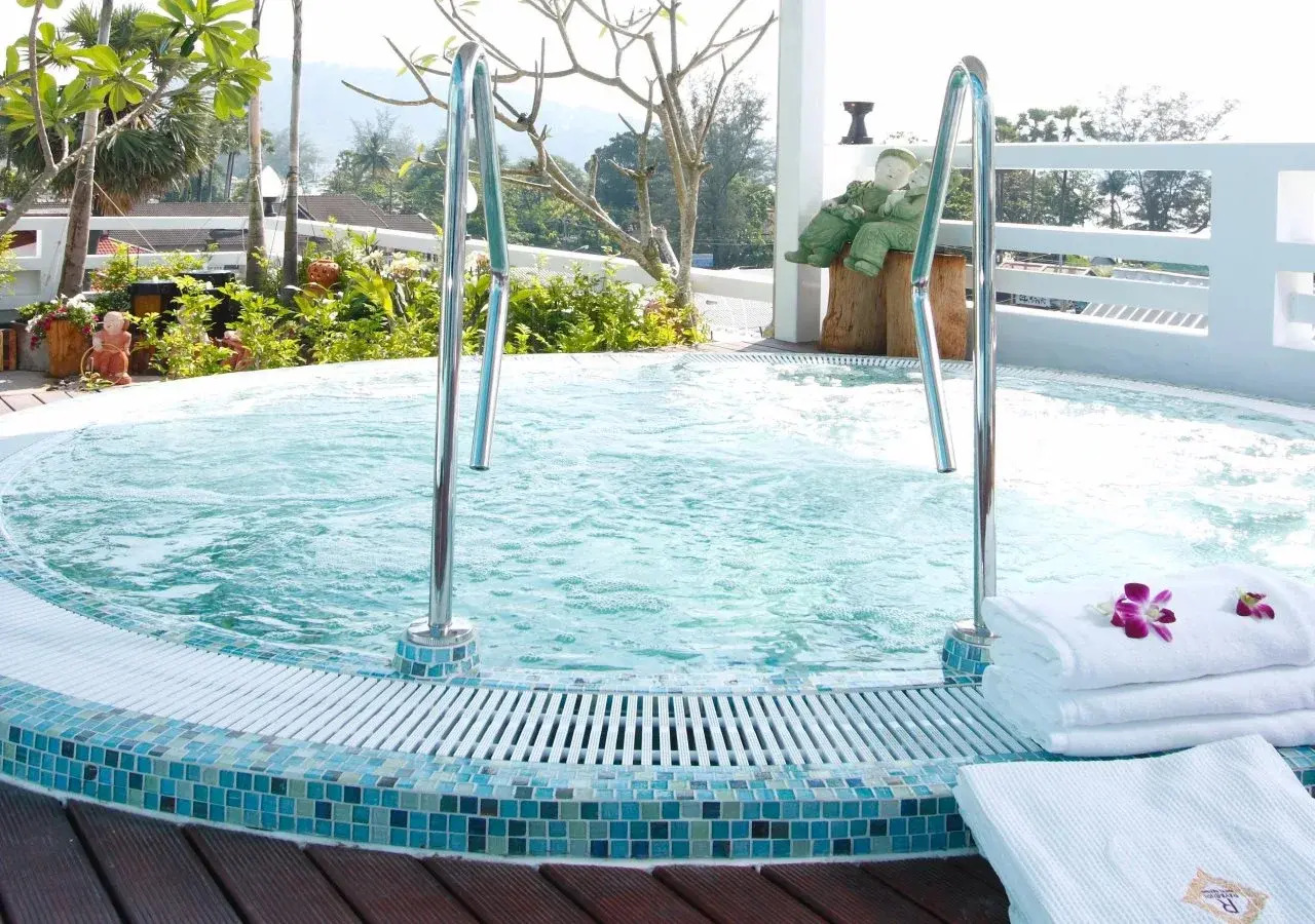 Foto - Rayaburi Hotel, Patong