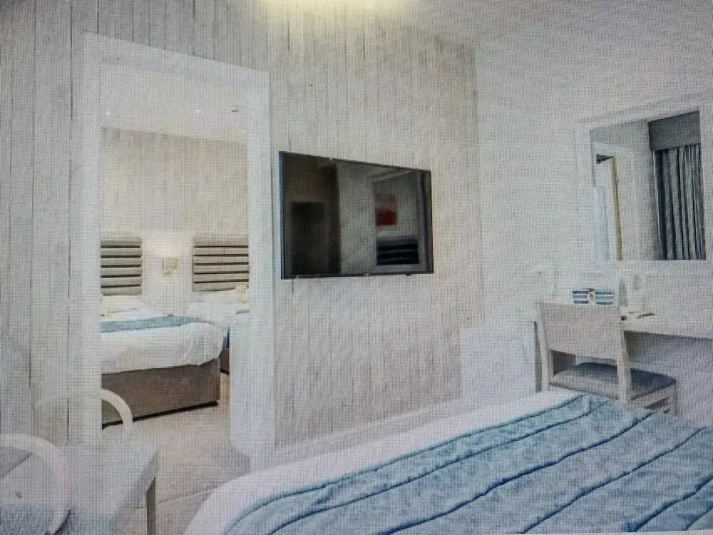 Photo - St Ives Hotel