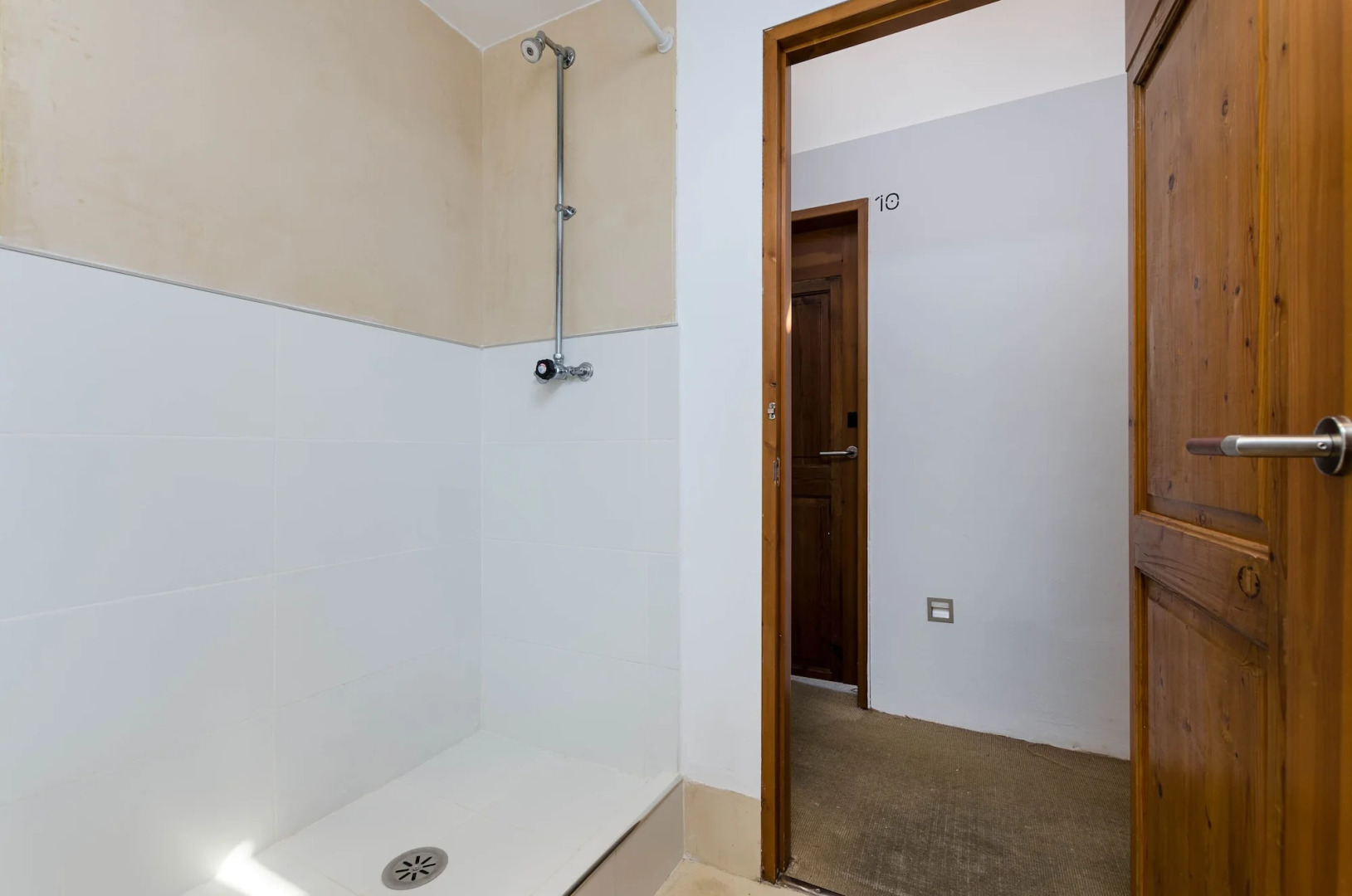 Photo - Urban Hostel Palma - Albergue Juvenil - Youth Hostel