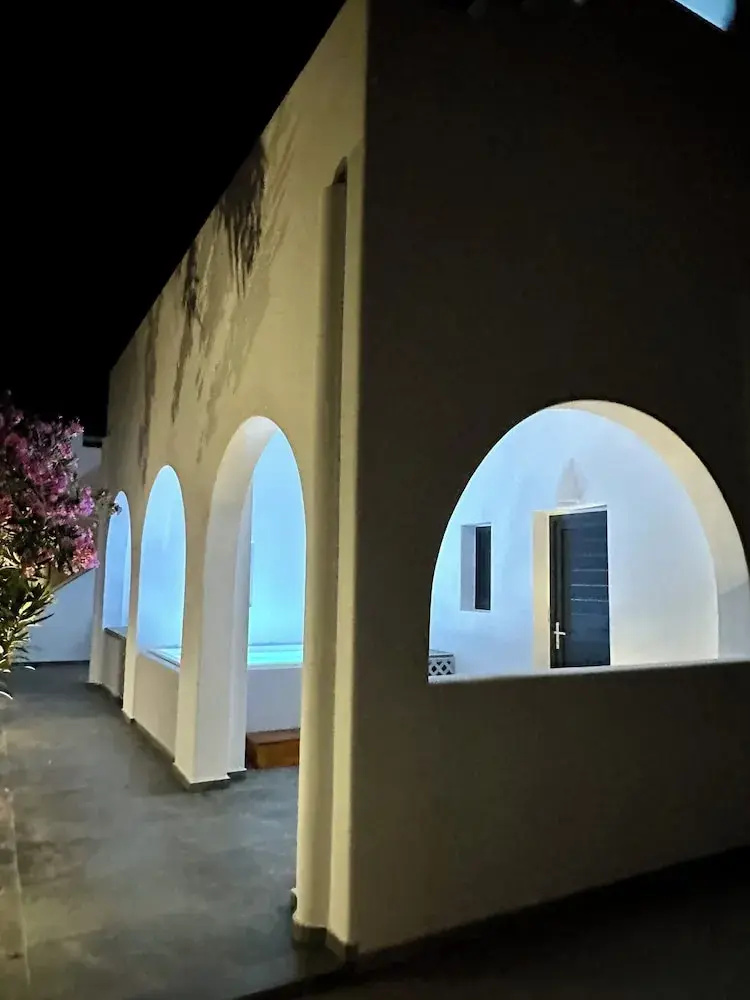 Photo - Miracles Suites by Anastasia Princess, Adults Only