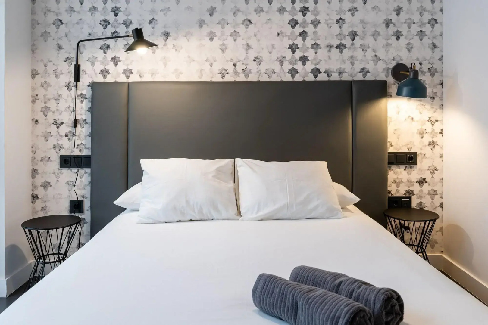 Photo - Welldone Quality - Crystal pool