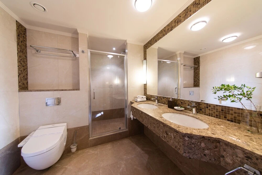 Foto - Crown Palace Apartments by Adrez