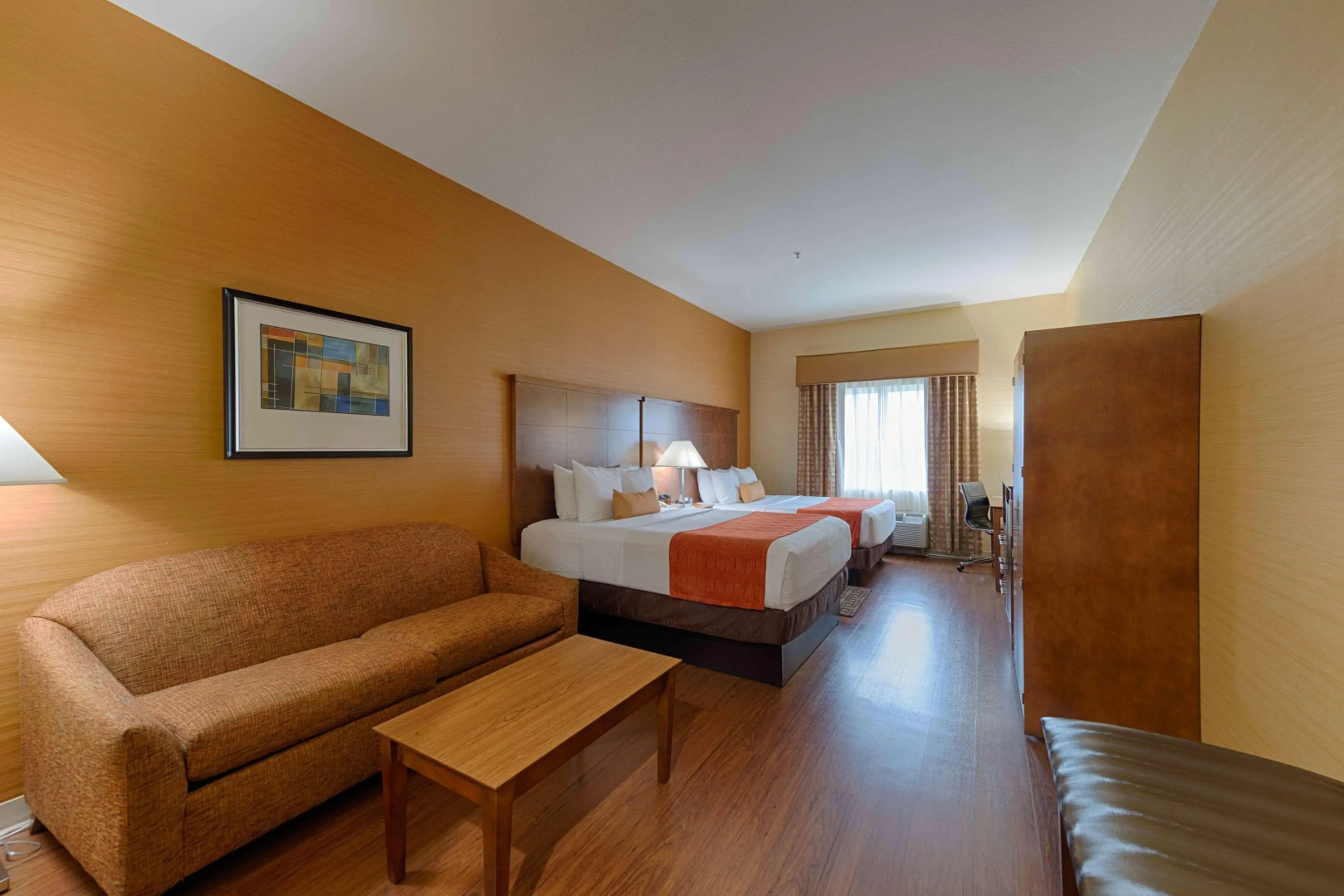 Foto - Best Western Plus Delta Inn & Suites