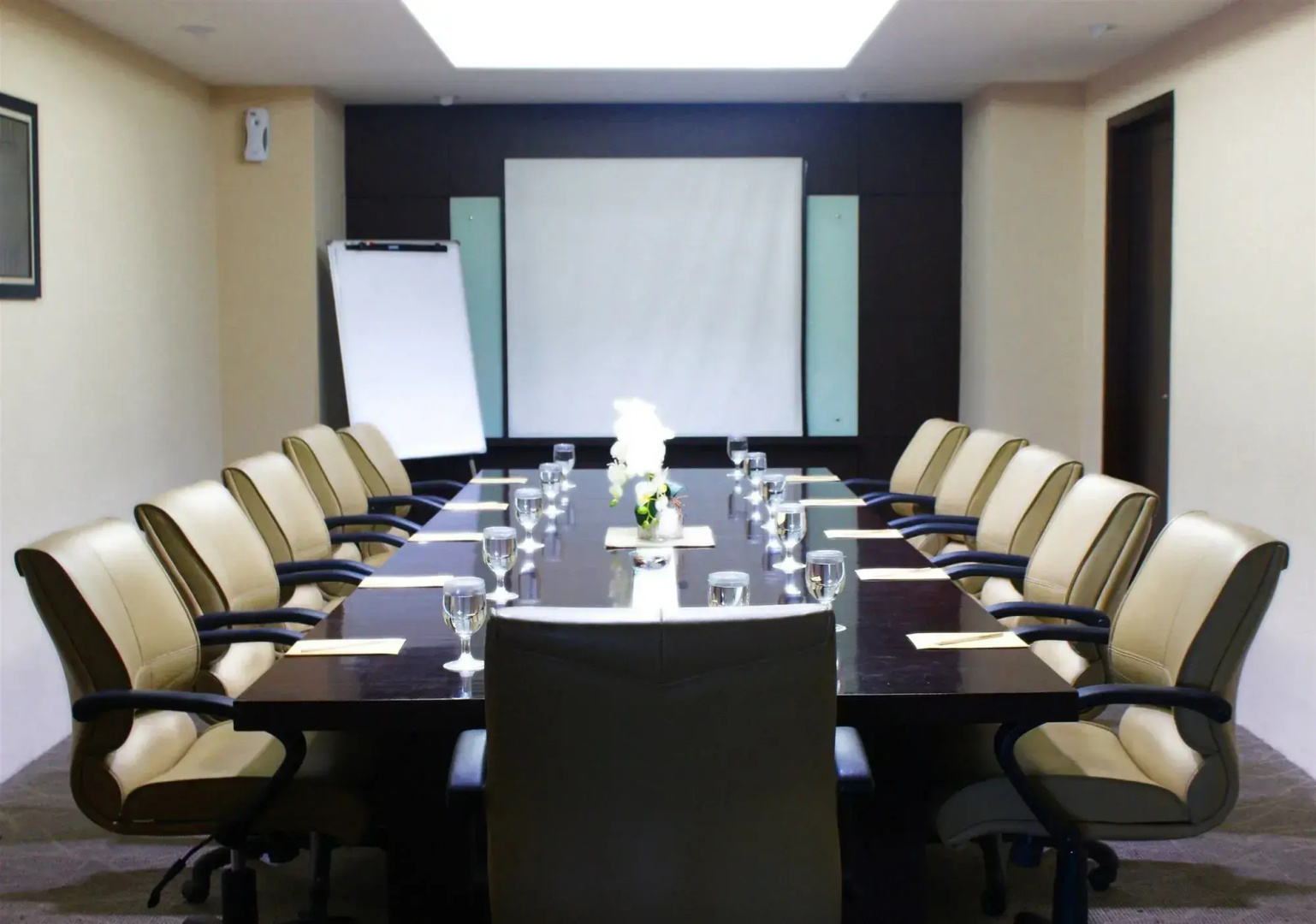 Photo - Hotel Balairung Jakarta