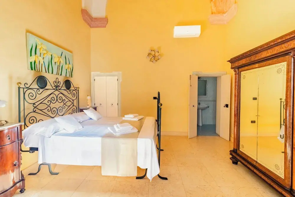 Photo - Palazzo Insula