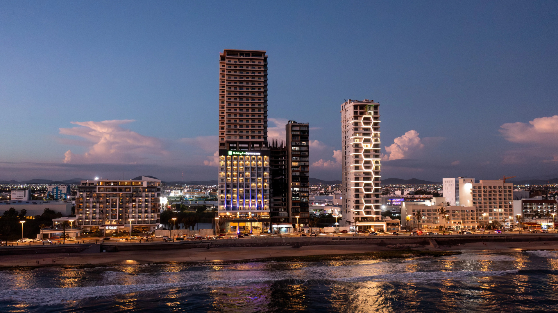 Foto - Holiday Inn Express & Suites Hotel Mazatlan by IHG