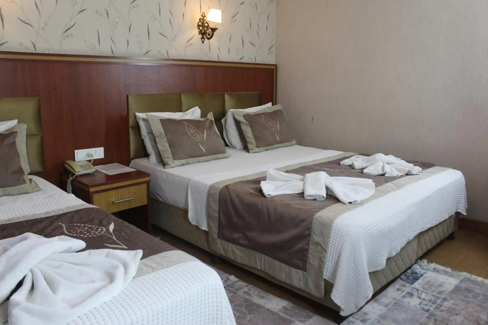 Photo - Hermanos Hotel
