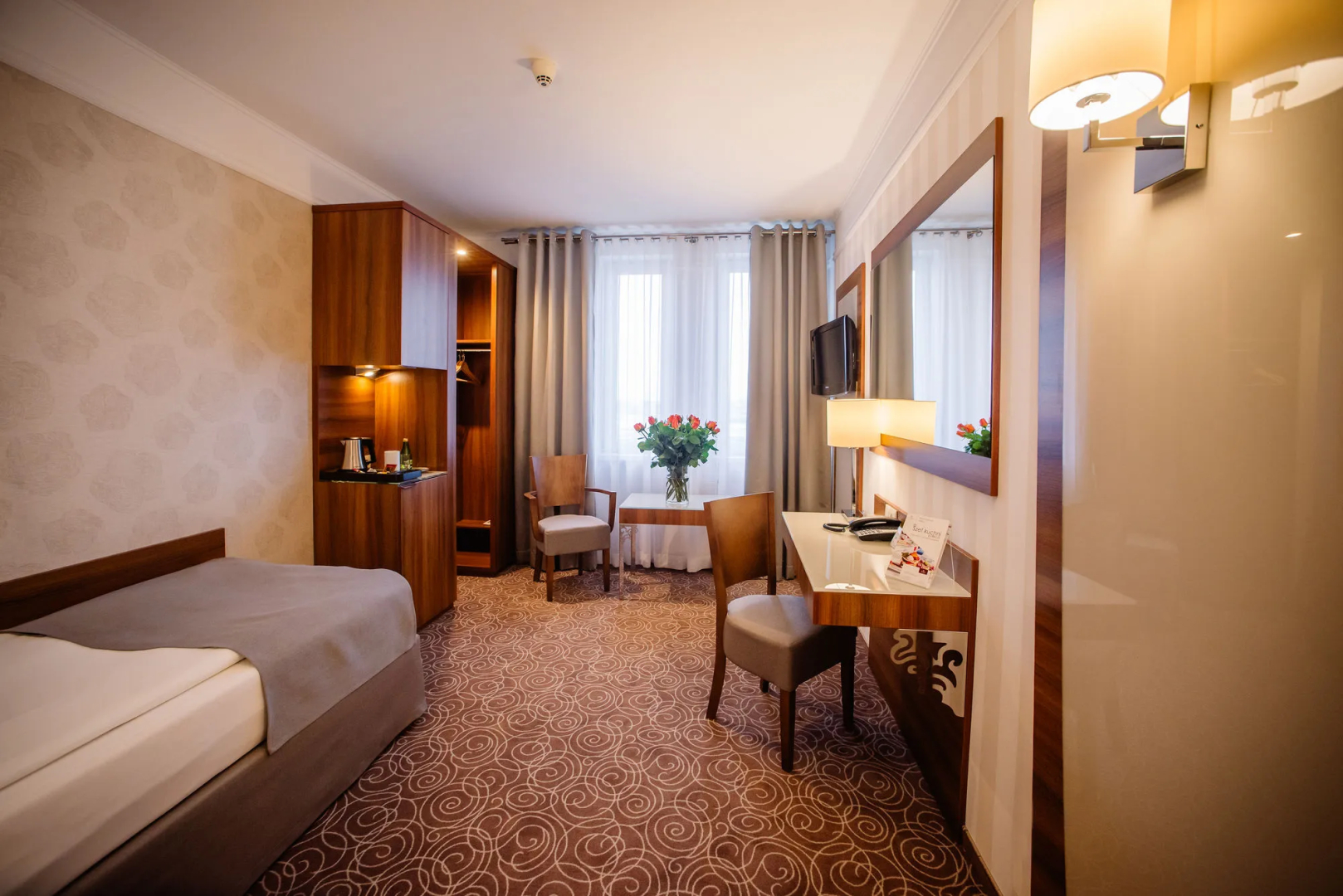 Photo - Hotel Lord - Warsaw Airport