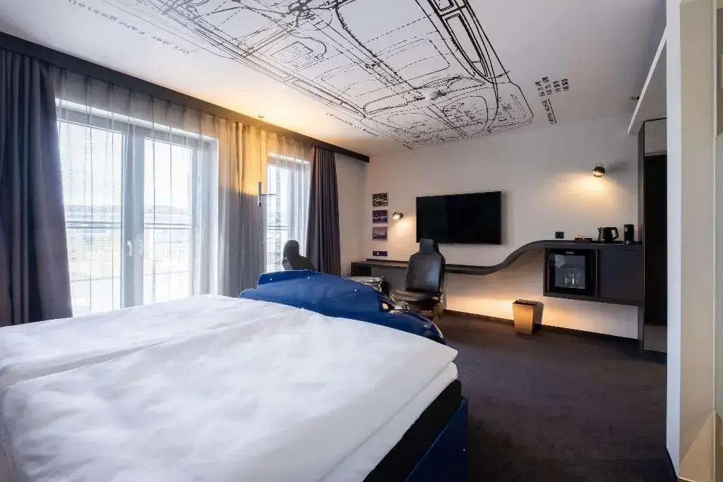 Photo - V8 Hotel Köln at MOTORWORLD