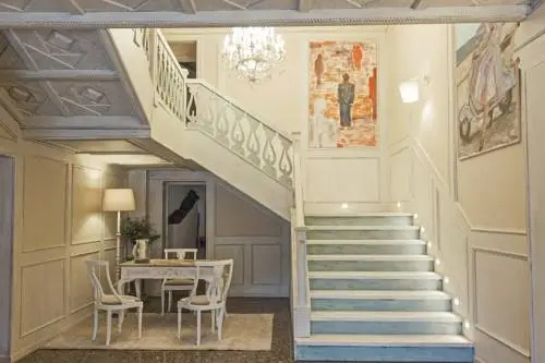 Photo - Ares Hotel