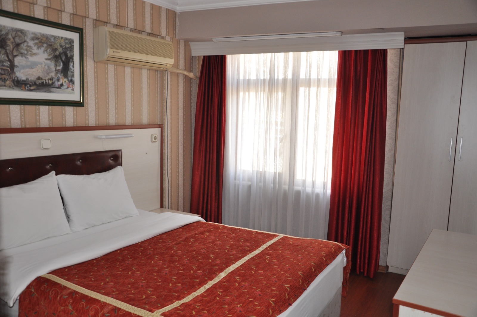 Photo - Tayhan Hotel
