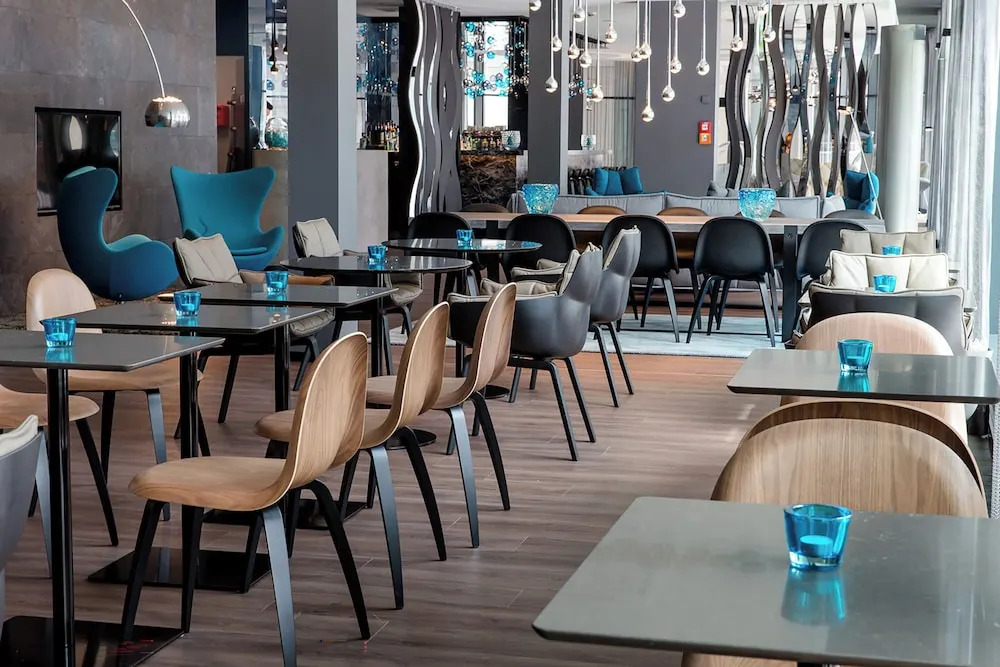 Photo - Motel One Stuttgart-Bad Cannstatt