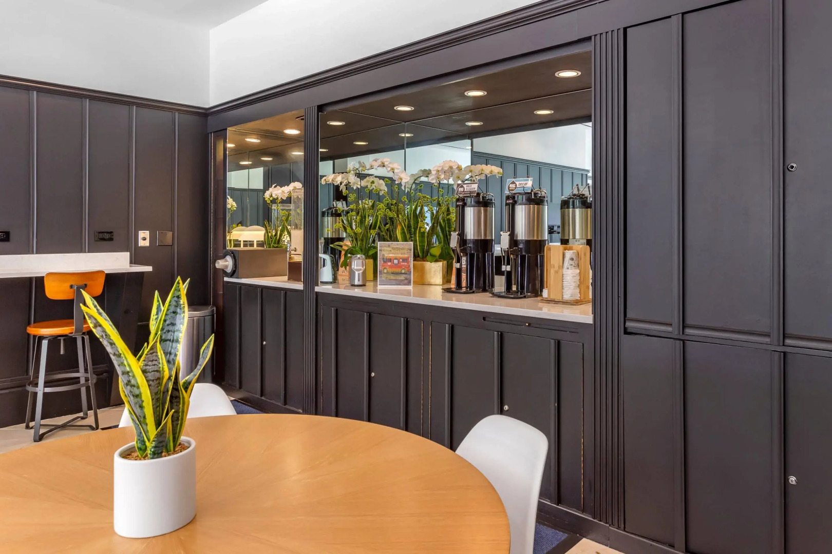 Photo - Bluegreen Vacations Hotel Blake, an Ascend Collection Hotel