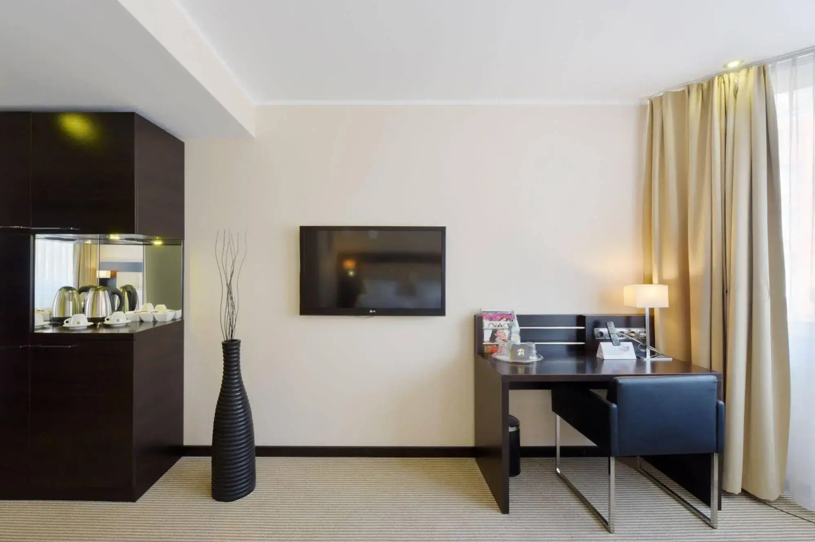 Foto - Zi Hotel & Lounge