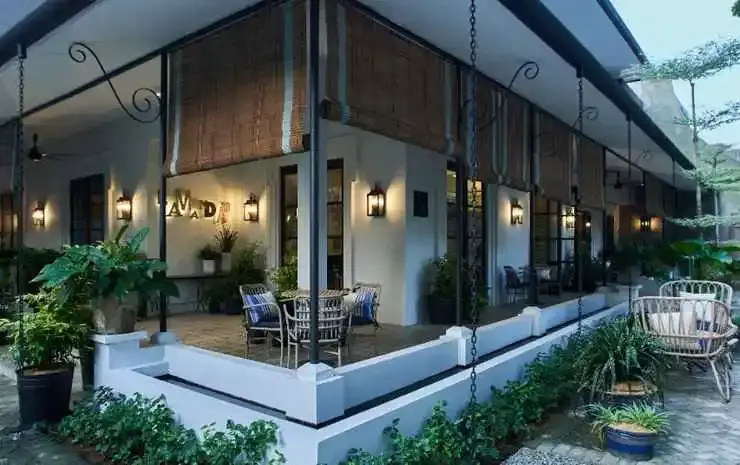 Photo - Lamandau House