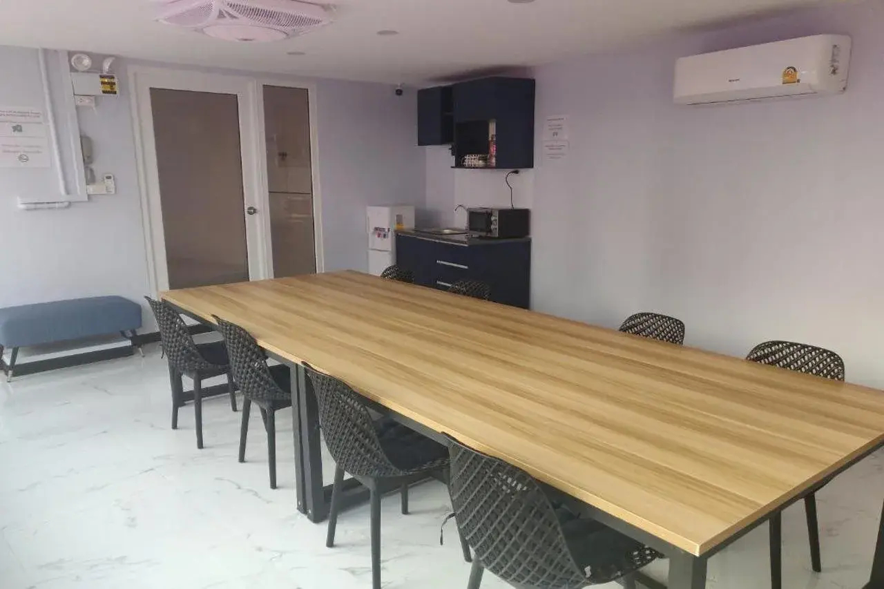Photo - Spark Hotel - MRT Queen Sirikit - SHA Extra Plus Certified