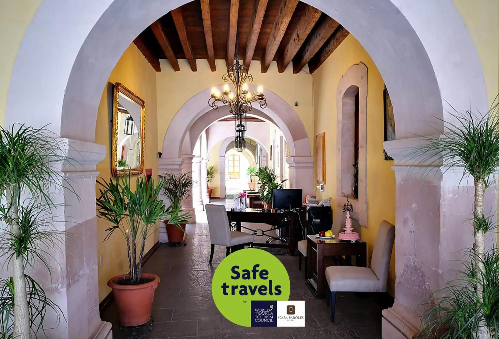Photo - Hotel Casa Faroles