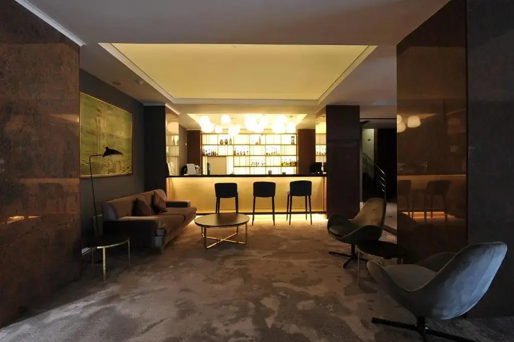 Foto - Crystal Palace Hotel