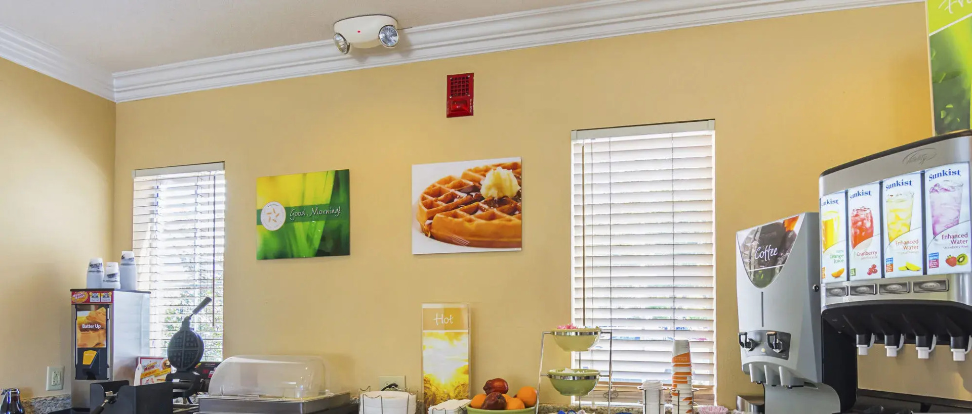 Photo - Quality Inn Fresno Yosemite Airport