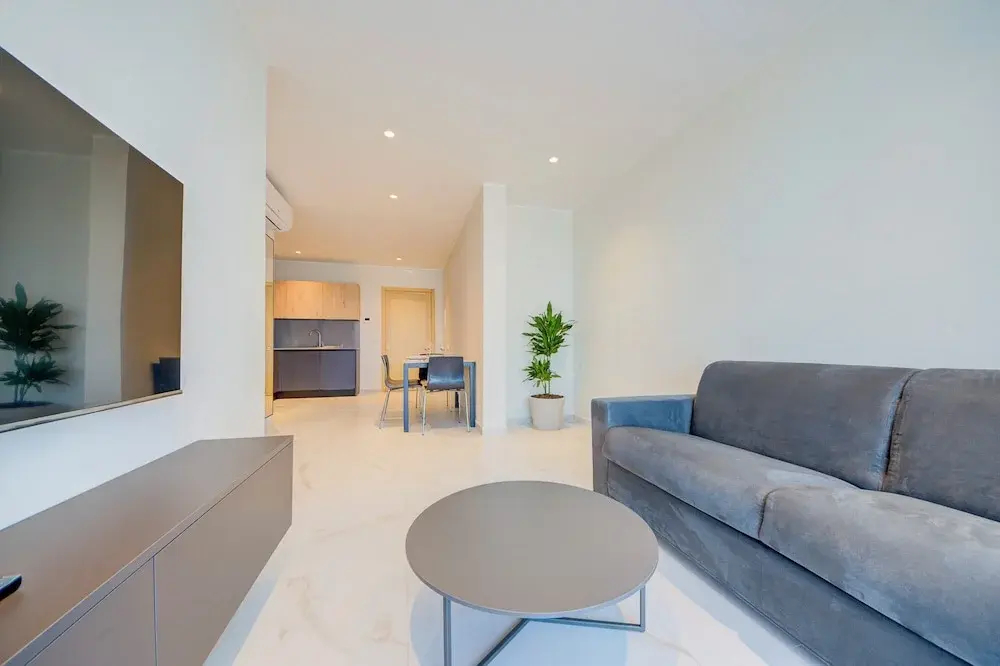 Photo - Mayfair by Premier Suites MT