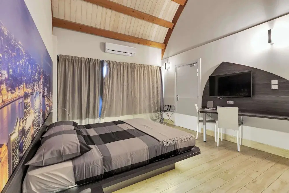 Photo - Suite A Tema