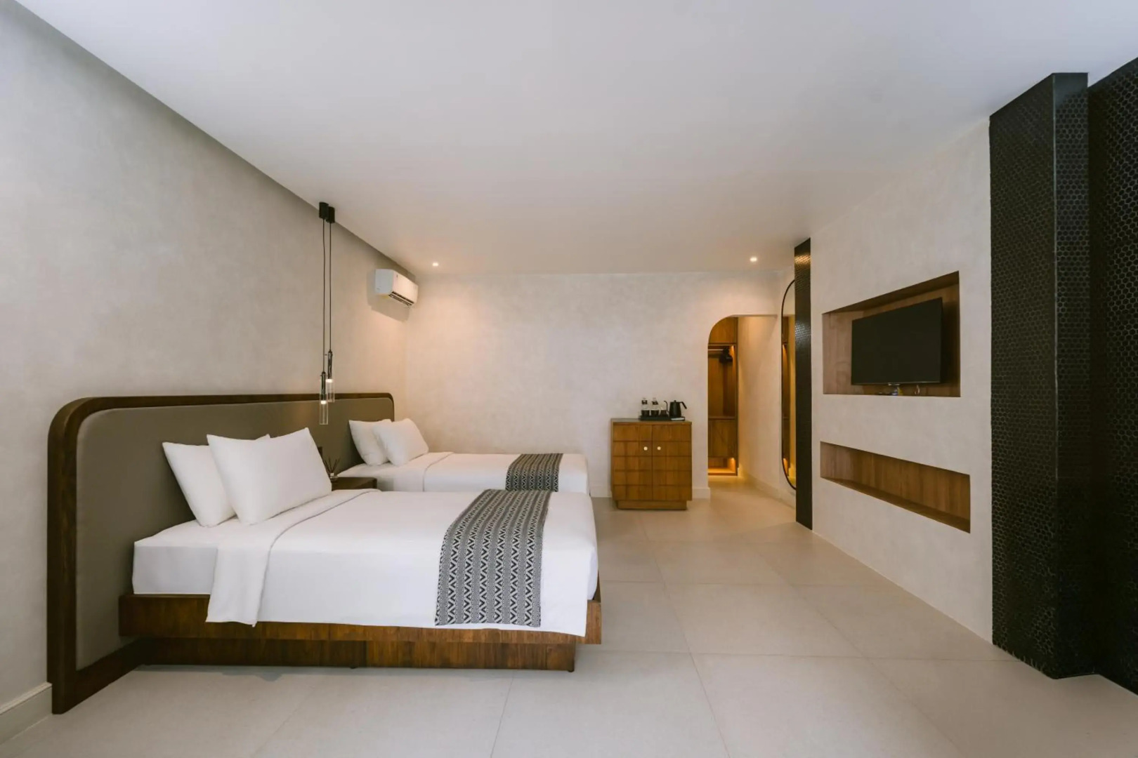 Photo - Legong Keraton Beach Hotel