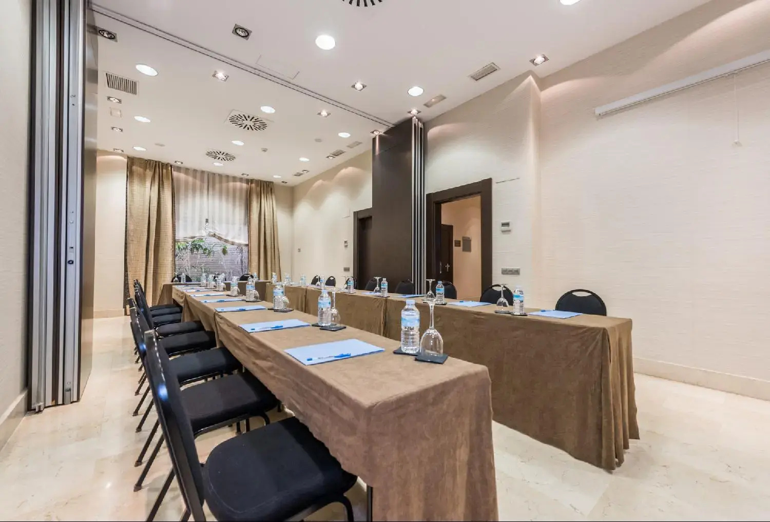 Photo - Hotel Mercader
