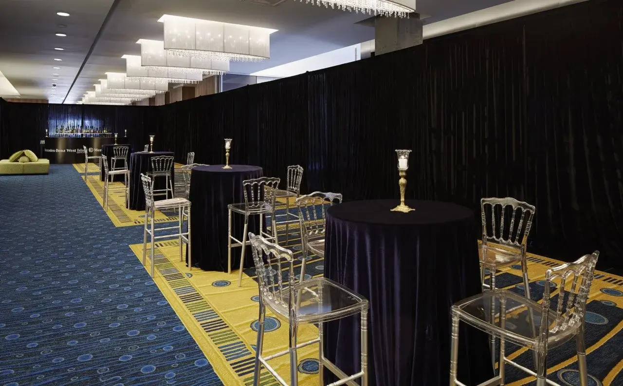 Photo - Marriott Montreal Airport In-Terminal Hotel