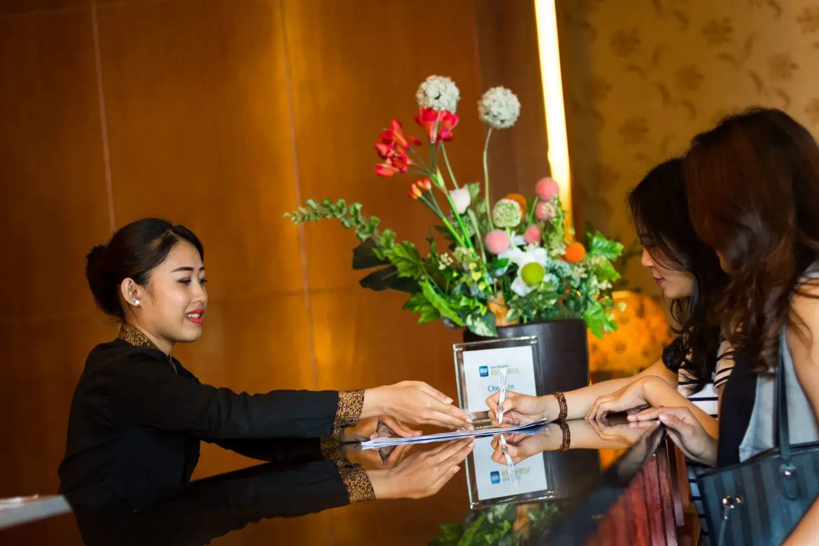 Foto - Best Western Mangga Dua Hotel & Residence