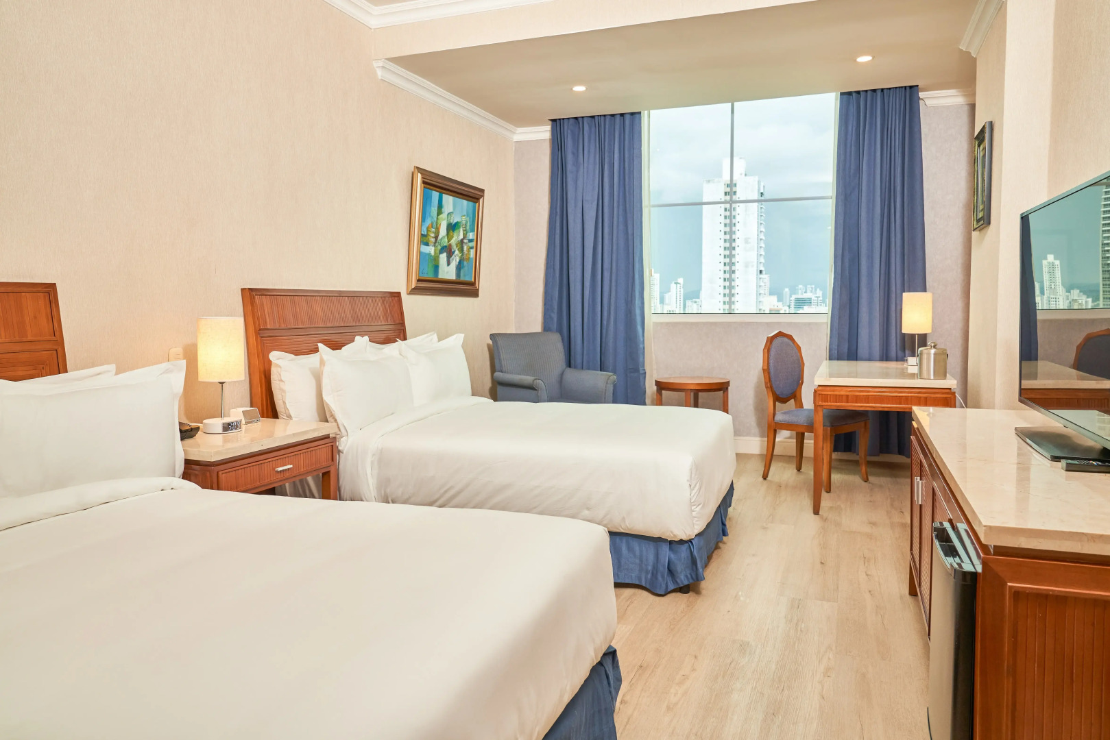 Photo - Waymore Hotel Spa & Casino