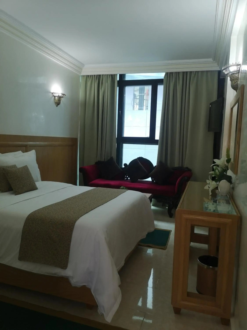 Photo - Majliss Hotel