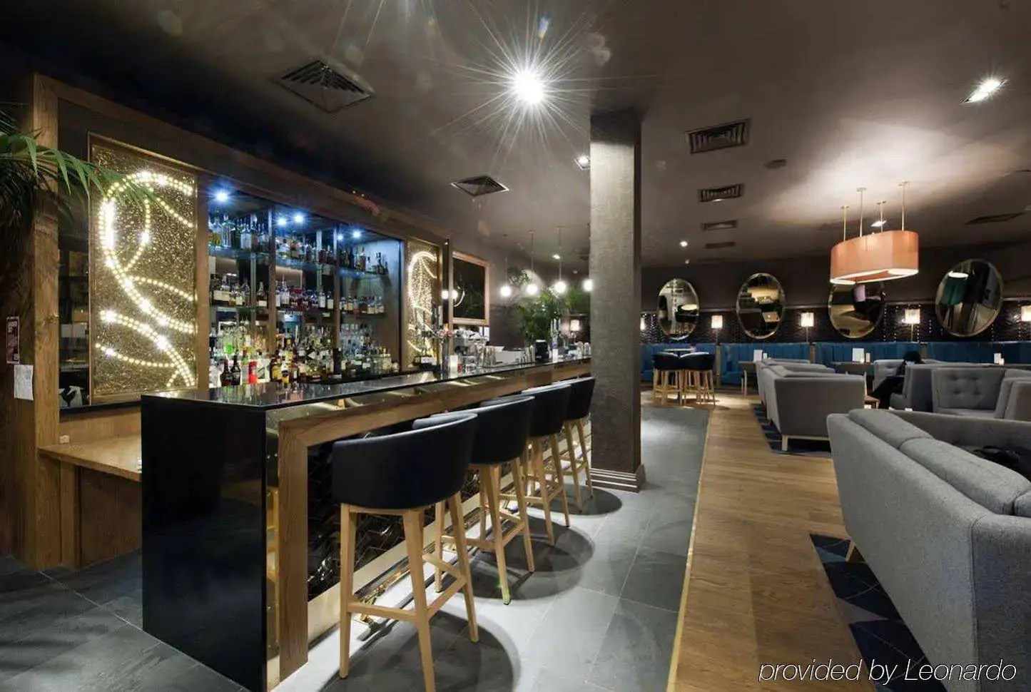 Foto - Doubletree by Hilton Edinburgh City Centre