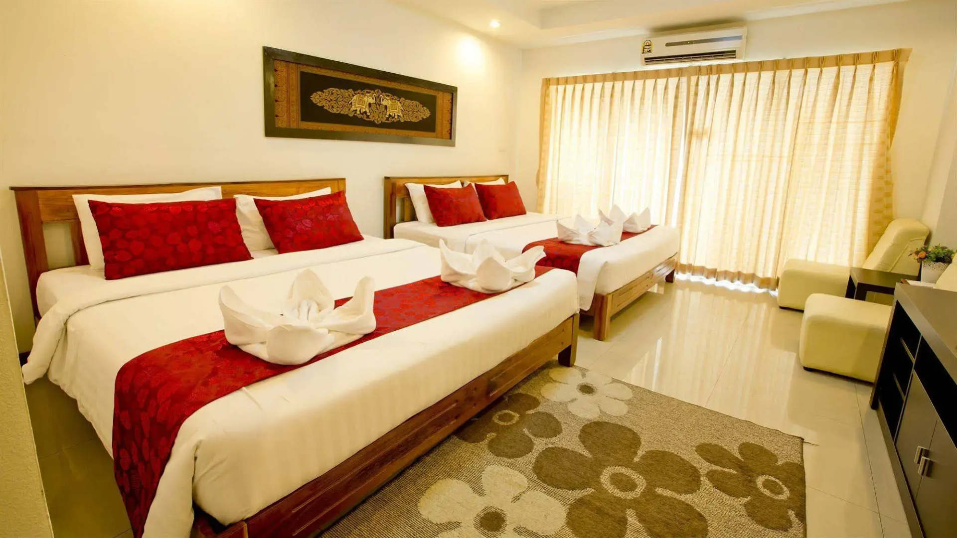 Foto - Sinsuvarn Airport Suite Hotel