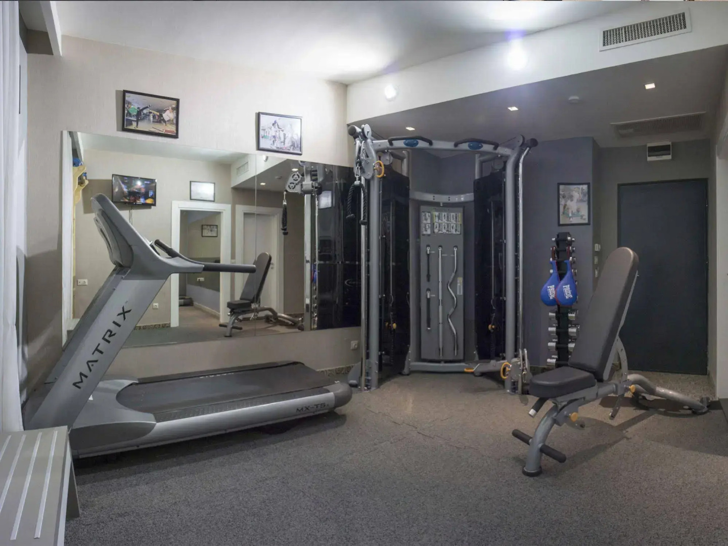 Photo - Radisson RED Belgrade