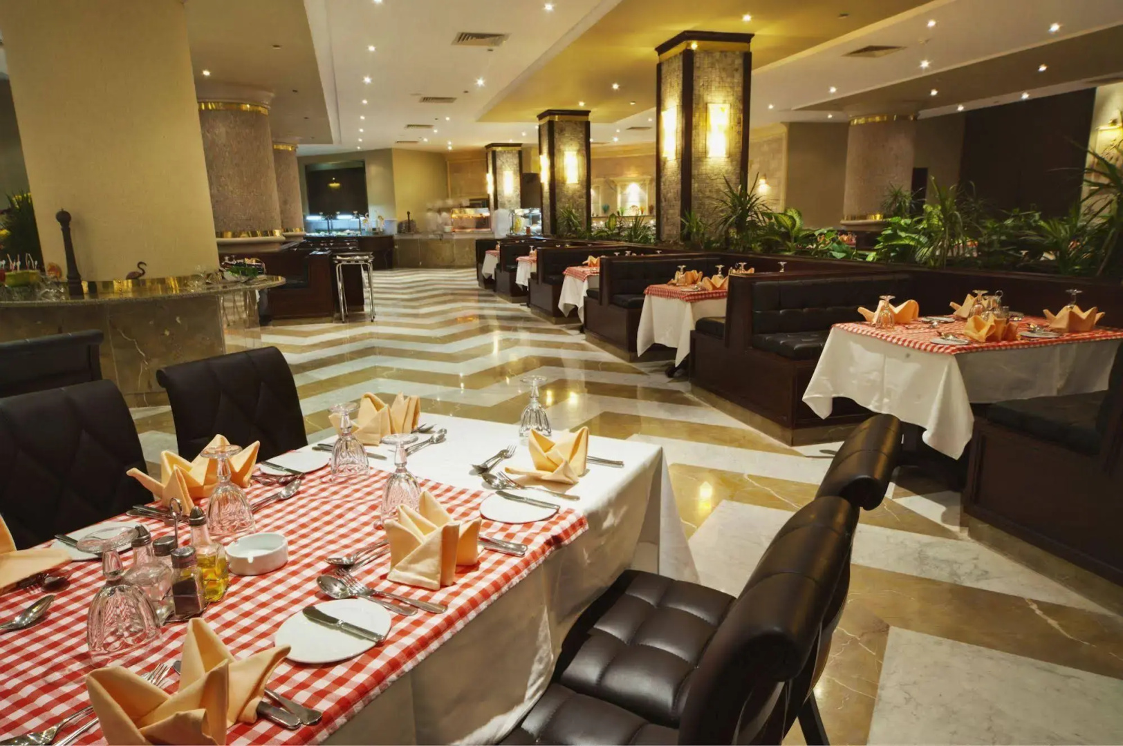 Photo - AMC Royal Hotel & Spa