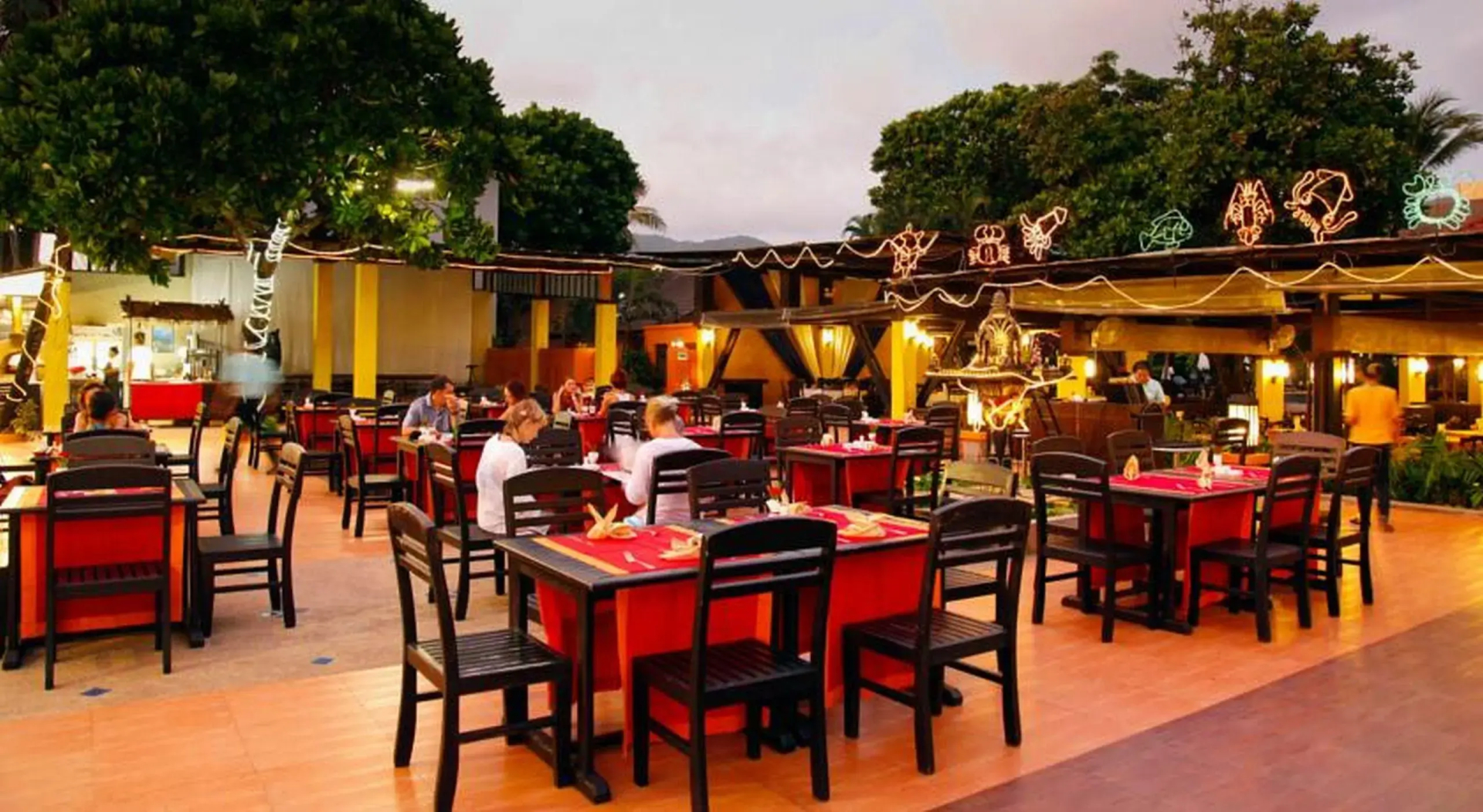Photo - Phuket Island View Resort - SHA Extra Plus