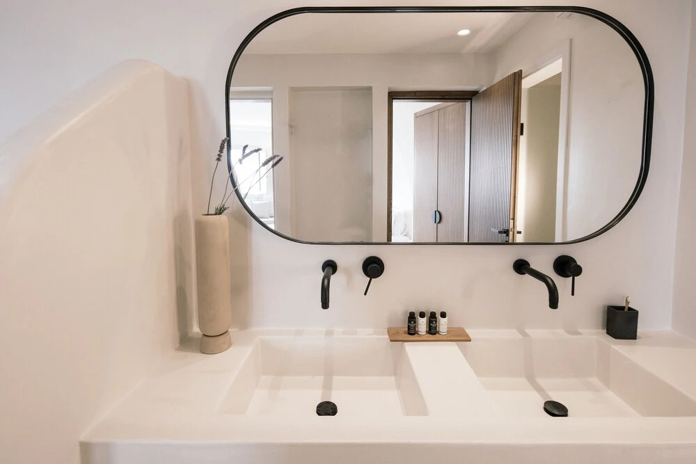 Photo - Akra Suites & Spa