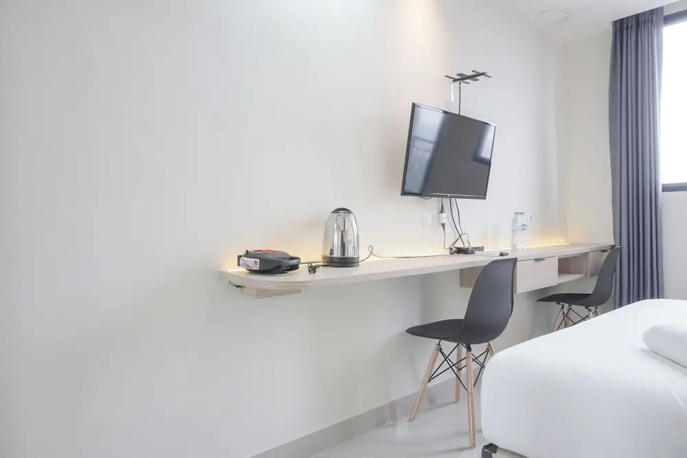Cozy Studio At 32Th Floor Evenciio Margonda Apartment