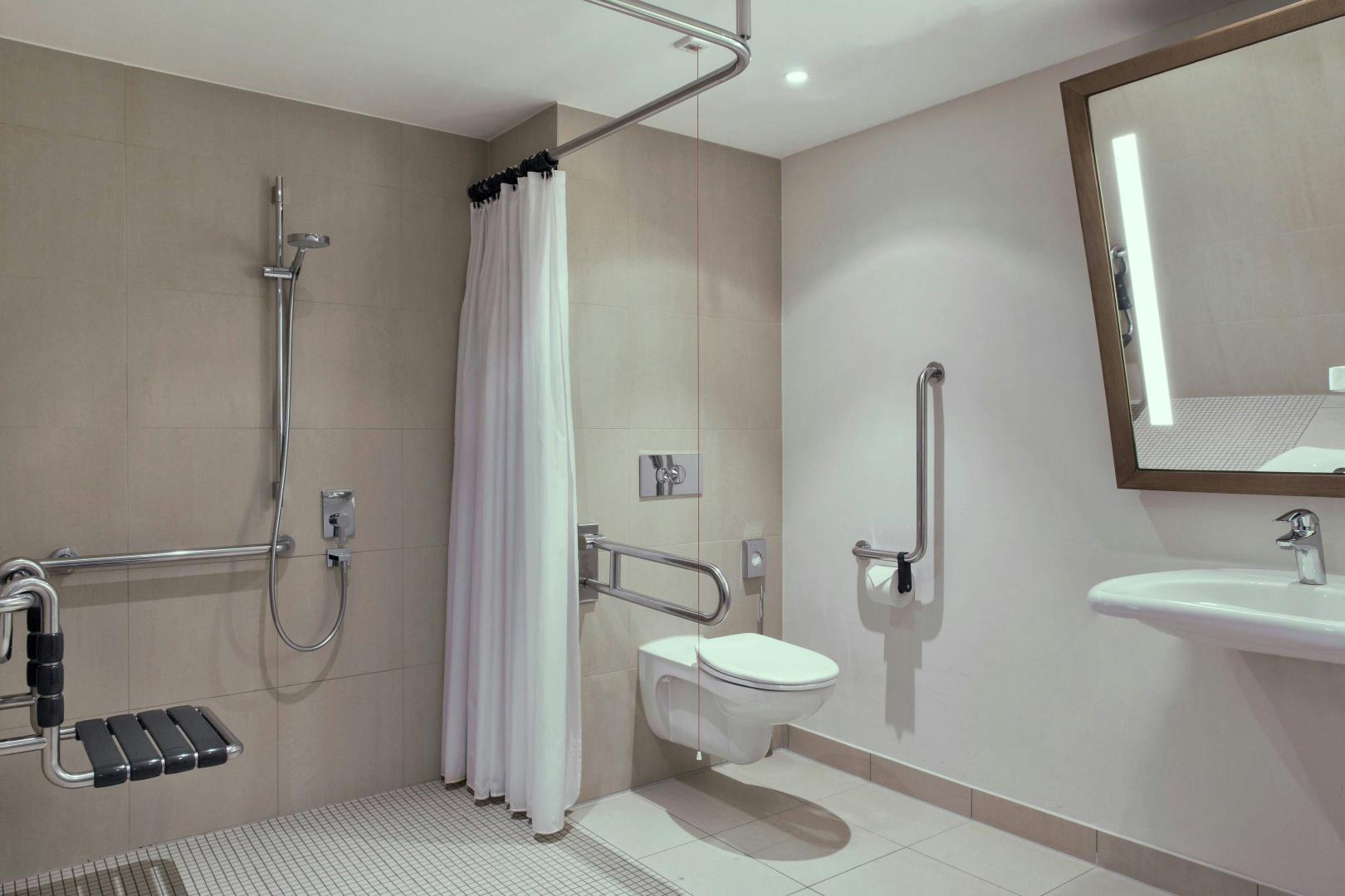 Photo - Courtyard by Marriott Wiesbaden-Nordenstadt