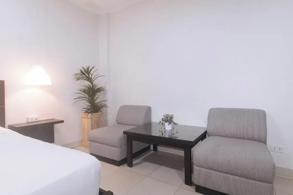 Photo - Propiedad Residences Makati
